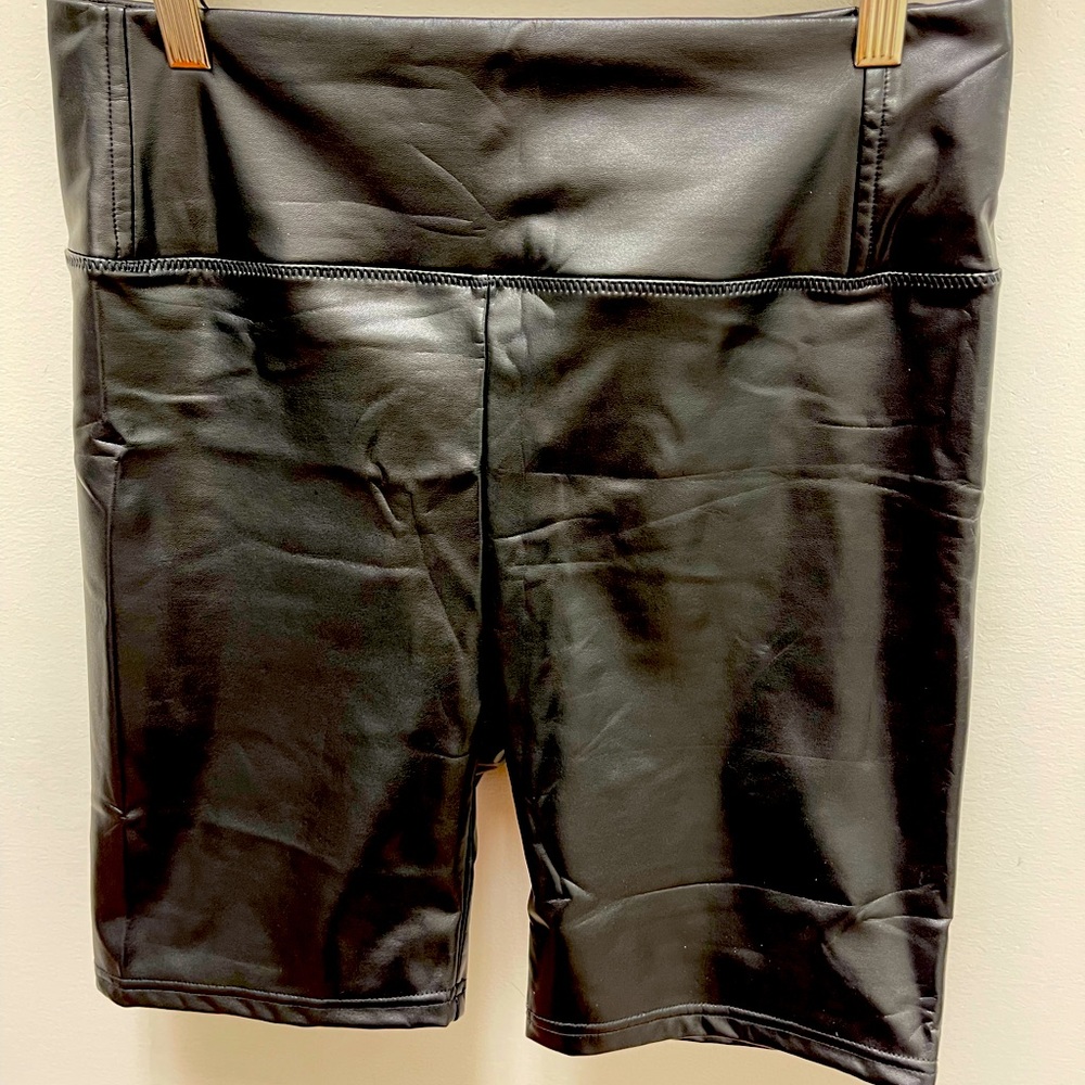 C’est Moi leather bike shorts BNWT